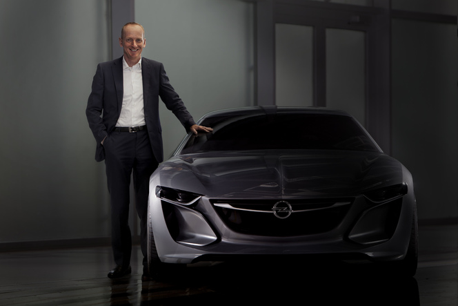 Opel lève un coin du voile sur son concept Monza