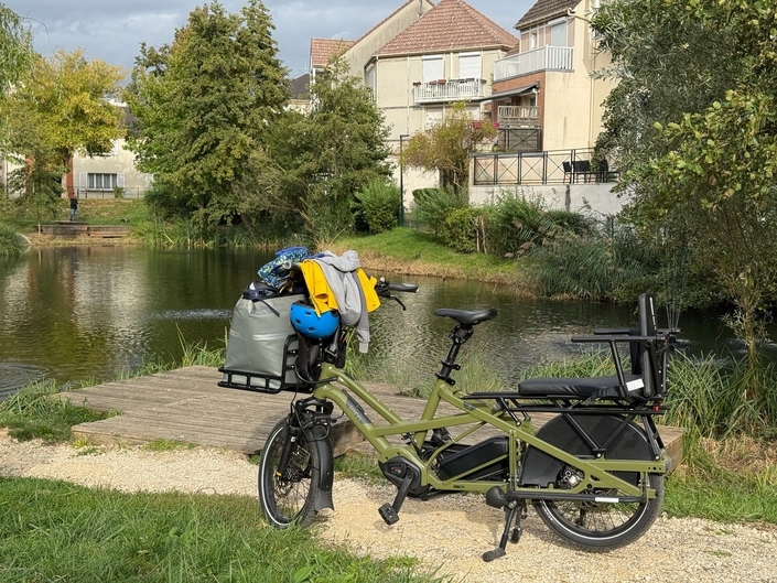 Affichés à plus de 6 000 euros, les vélos-cargos capables de supporter 200 kg sont inaccessibles pour une bonne partie des foyers.
