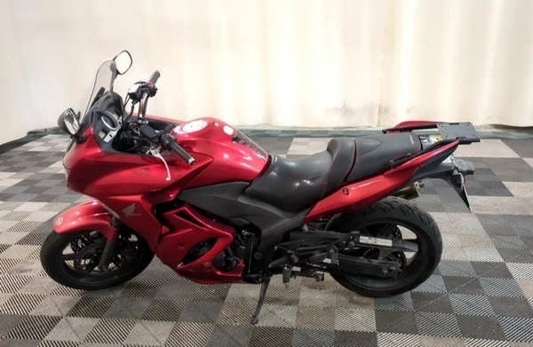 Honda CBF 1000 FA 2012 (lot n° 32)