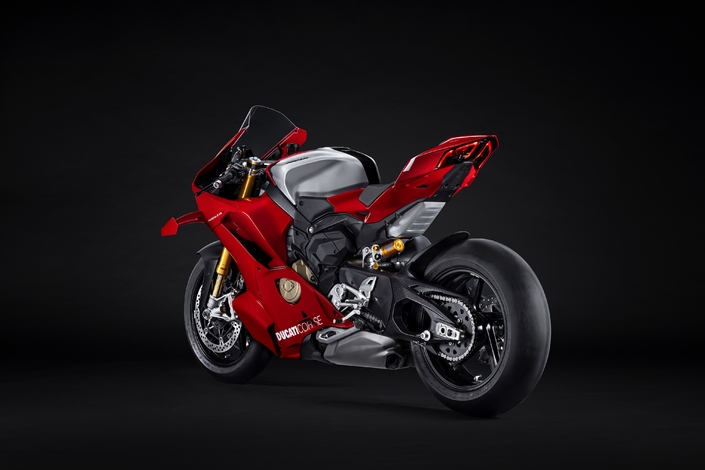 La nouvelle Ducati Panigale V4 R reste l'arme ultime pour briller en piste