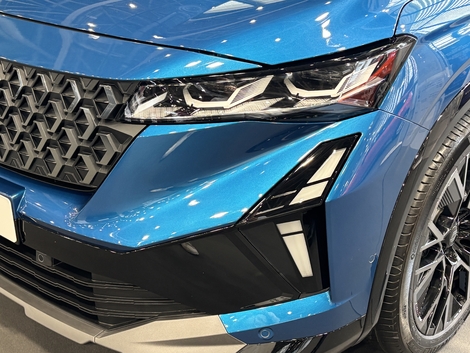 L'Austral restylé, la vedette du stand Renault au salon de Lyon