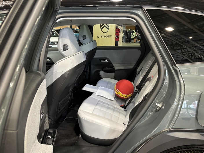 Au salon de Lyon, le Citroën C5 Aircross fait sa révolution