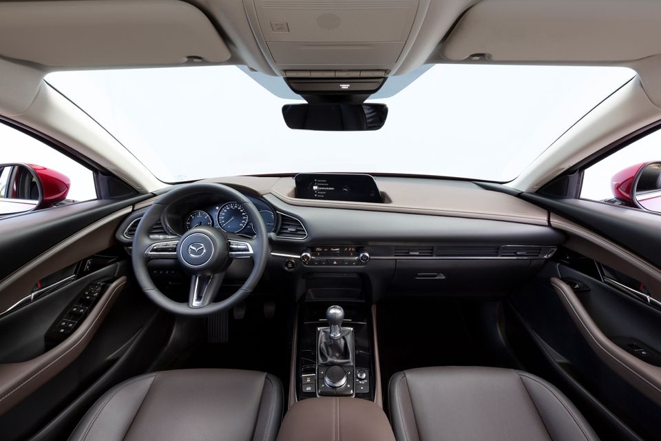 Салон mazda cx30