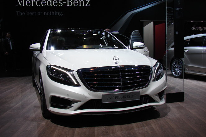 Mercedes S 500 Plug-in Hybrid: encore câblée - En direct du Salon de Paris 2014