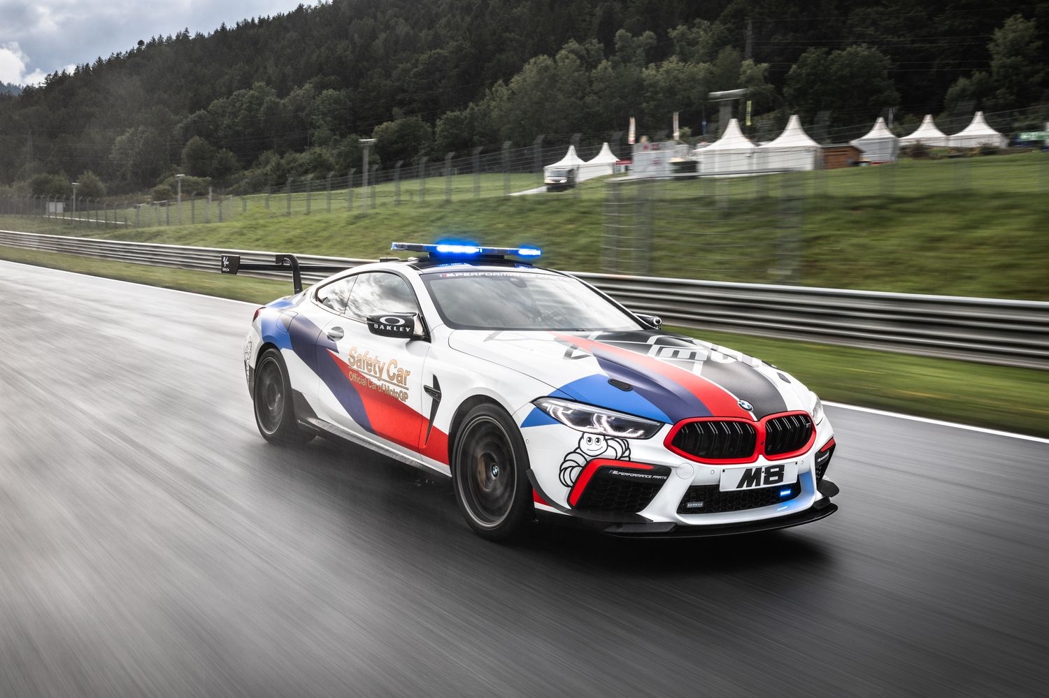 Bmw M8 Nouvelle Safety Car En Motogp