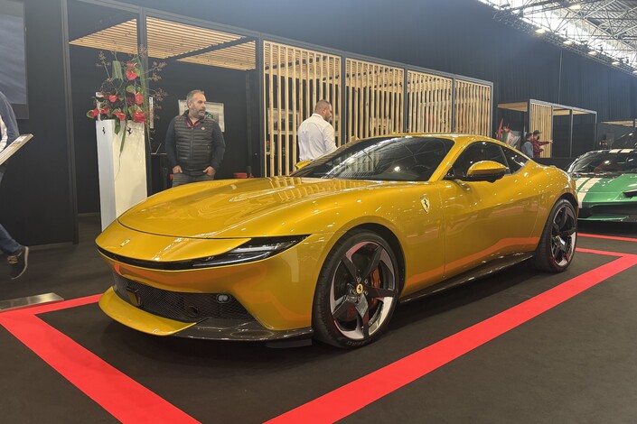L'une des plus belles autos du salon. La Ferrari Amalfi remplace la Roma tout en gardant la même base technique. Pour passer de 0 à 100 km/h en 3,3 secondes et filer à 320 km/h, elle peut compter sur son V8 3.9 l biturbo de 640 ch.