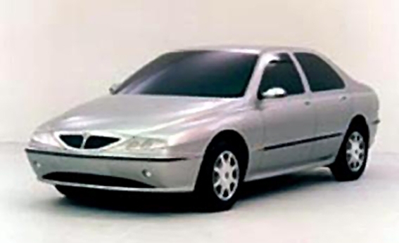 Un des projets pour la Lancia Lybra, dus à Enrico Fumia aux alentours de 1995. Un mélange pas inintéressant d'Y pour la face avant et de Peugeot 406 pour les flancs.