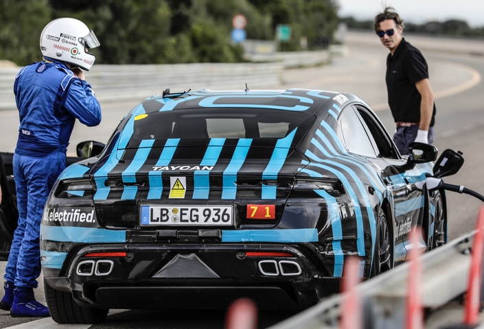 Taycan : Porsche rassure la clientèle sur son endurance