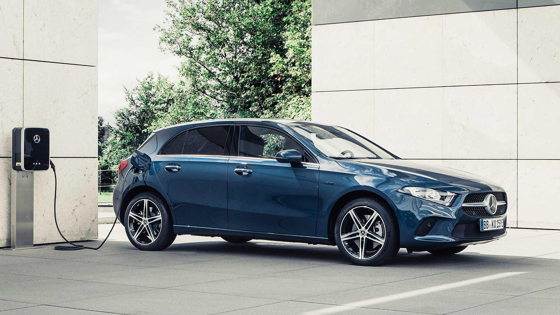 Mercedes A250e La Premi re Classe A Hybride Rechargeable En Direct