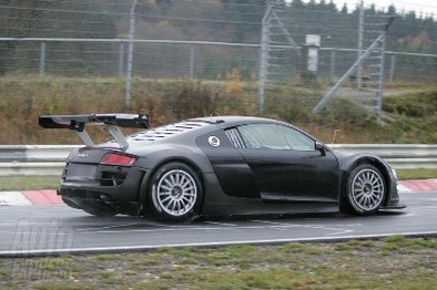 L'Audi R8 GT3 en test sur le Nürburgring