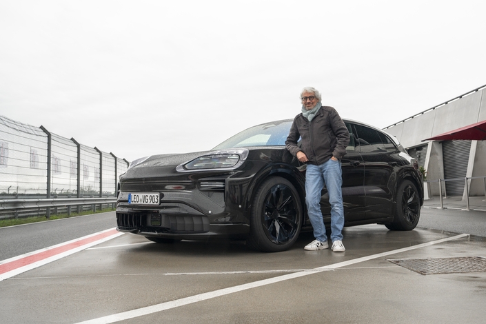 Plus anguleux, mais toujours aussi Porsche ?