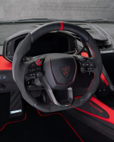 Esteban Ocon craque pour une Lamborghini revue par Mansory