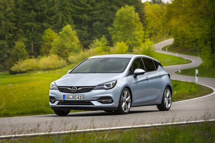 Opel Astra restylée (2019) : prix à partir de 22 700 €