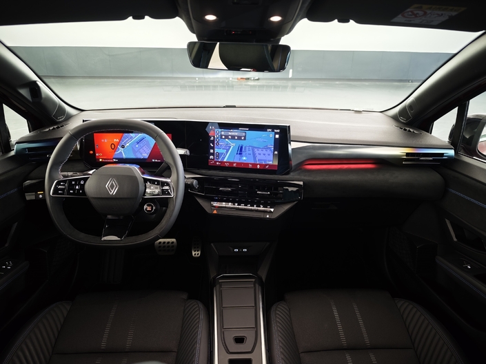 Renault Clio 6 contre Toyota Yaris : la star contre l’outsider, le match en statique