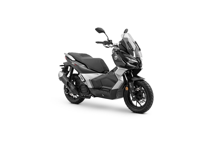 Voge SR1 ADV : un scooter crossover pour affronter toutes les routes