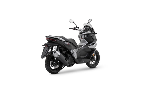 Voge SR1 ADV : un scooter crossover pour affronter toutes les routes