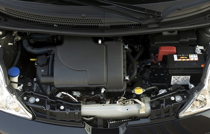 Conçu par Toyota, le 3-cylindres de la Peugeot 107 est très fiable, même si des pépins de chaîne de distribution se sont manifestés en début de carrière. Normalement, tout a été résolu en réseau.