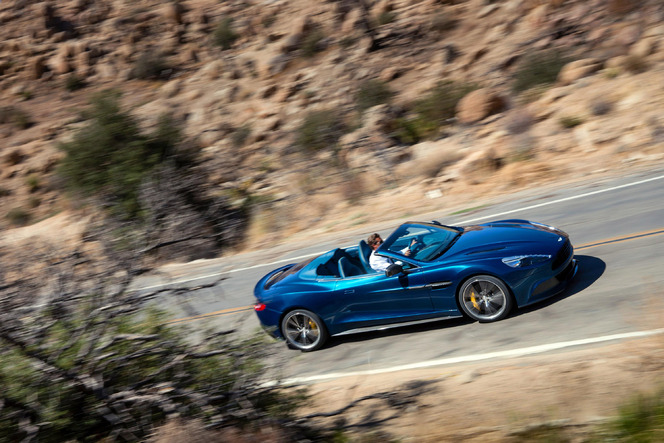 Toutes les nouveautés du salon de Francfort 2013 – Aston Martin Vanquish Volante : décoiffante