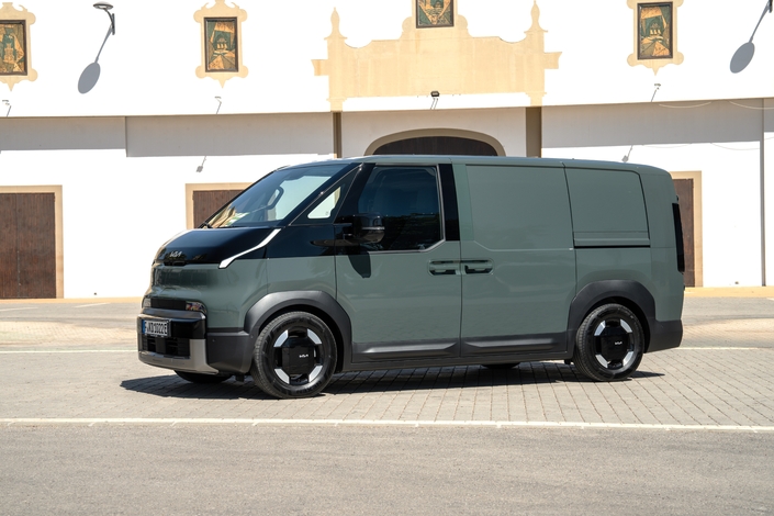 Avec son PV5 Cargo, Kia réalise un premier essai transformé