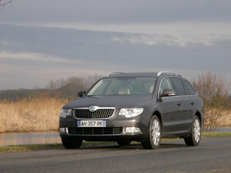 Essai - Skoda Superb Combi : grandeur intérieure