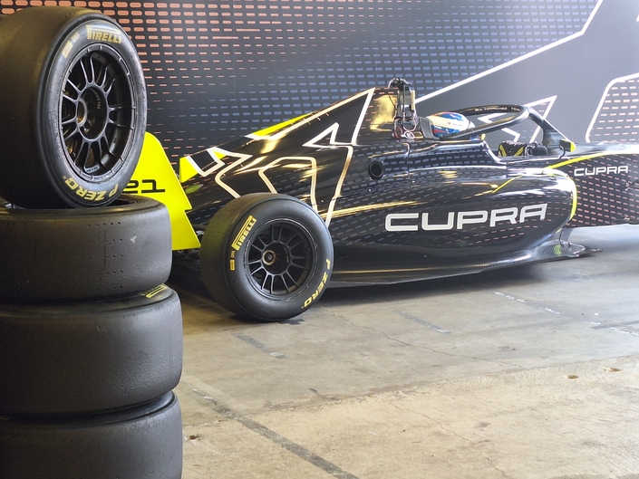 Le streamer espagnol Karchez (Cupra) a remporté le GP Explorer 3.