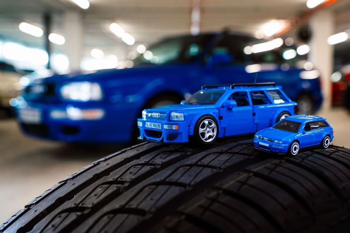 Les Audi RS2 et R8 LMS par Mattel et Hot Wheels : abordables et à collectionner !