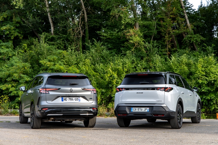 Les Renault Espace et Peugeot 5008 veulent devenir les nouveaux chouchous des familles