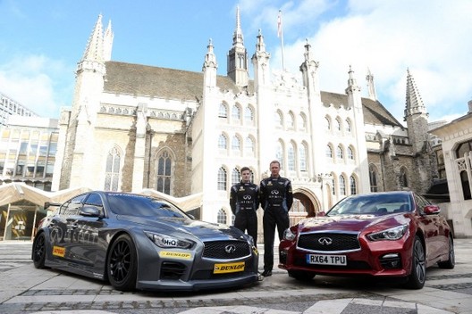 Infiniti en BTCC avec une Q50