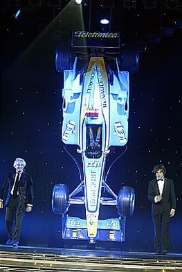 Remise de prix pour le Renault F1 Team