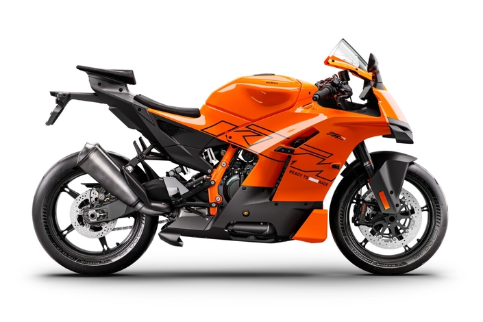 La sportive KTM 990 RC R arrive sur les routes !