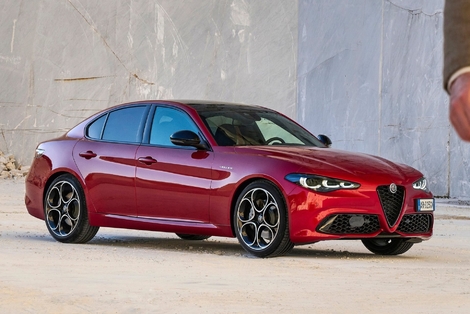 La marque n’a pas jugé nécessaire de faire évoluer en profondeur la Giulia, tant mieux !