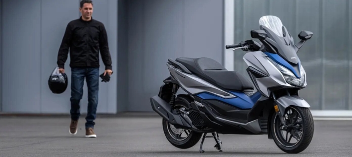 Le Honda Forza 125 reste au sommet.