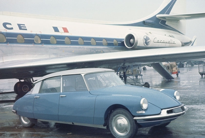 La cigale DS et la fourmi 403 - Jean-Michel Normand refait... Le Monde