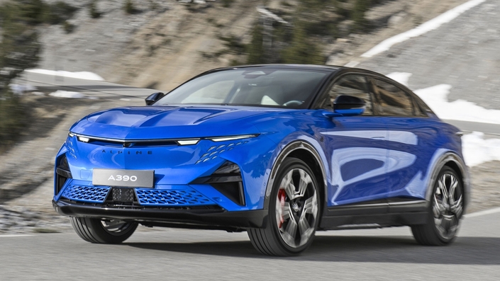 Le crossover Alpine A390 n’utilise pas la plateforme APP mais une plateforme AmpR Medium de l’alliance Renault-Nissan-Mitsubishi. Cela permet à Alpine de réduire les coûts de développement même si des ajustements ont été rendus nécessaires pour l’adapter au modèle dieppois. © Alpine