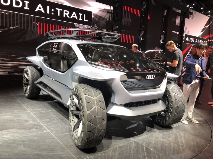 AI:Trail Quattro Concept : lunaire - En direct du salon de Francfort 2019