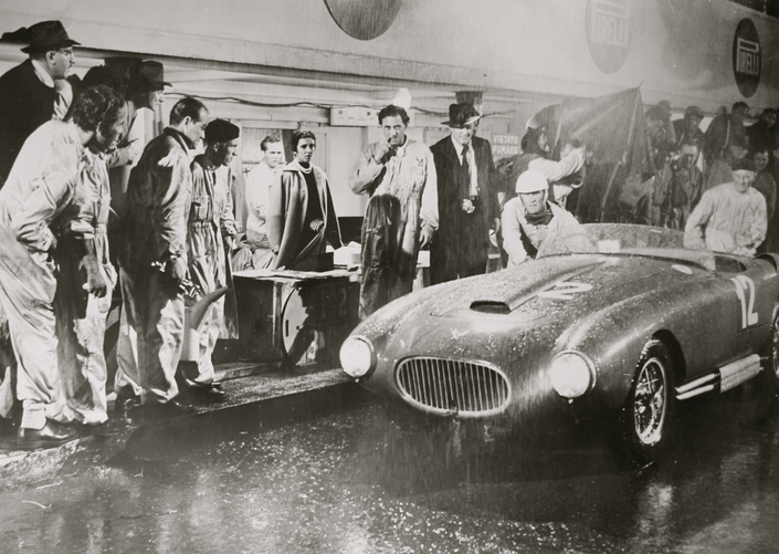 La Ferrari 212 Export modifiée pour les besoins du film.