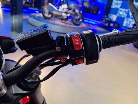 Triumph frappe fort avec une nouvelle Trident 800 à moins de 10 000 euros !