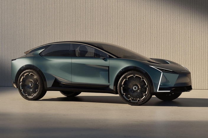 Le concept LS Coupé (qui annonce sans doute un futur SUV de série).