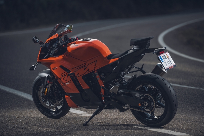 La KTM 990 RC-R est-elle la sportive newgen ?