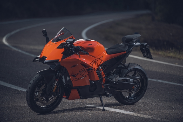 La KTM 990 RC-R est-elle la sportive newgen ?