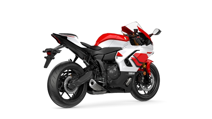 Une Yamaha R7 encore plus technologique dévoilée à Milan