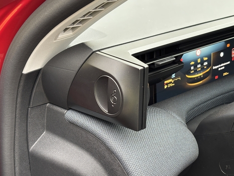 La position des haut-parleurs et leur forme est l'un des originalités du C5 Aircross.