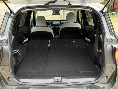 Comptez sur 1 470 litres une fois les banquettes rabattues. Le C3 Aircross se transforme en petit déménageur.