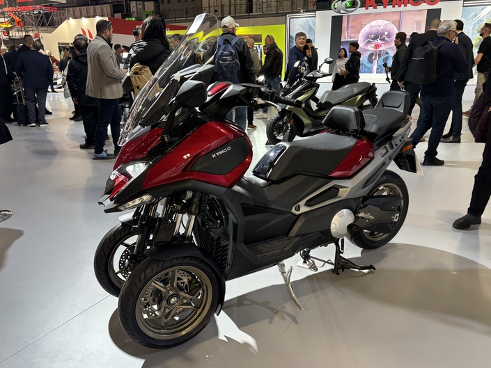 Kymco met à jour son scooter à 3 roues, le CV3 575