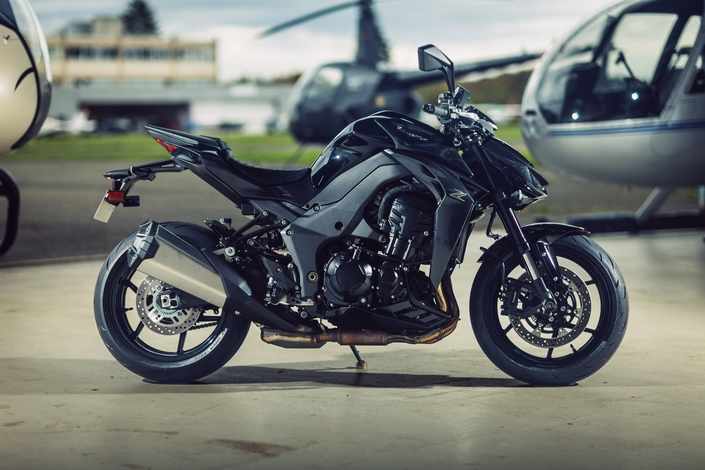 La Kawasaki Z1100 passe aux aides !