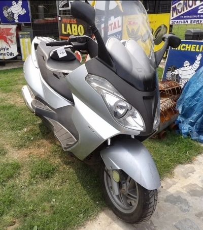 Scooter Aprilia Atlantic 125 cm3 (lot n° 19)