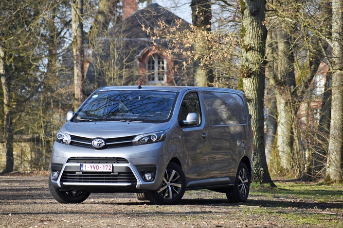 Le Toyota Proace Electric est le premier véhicule électrique commercialisé par la marque.