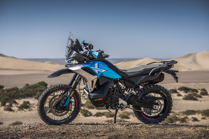 CFMoto muscle son offre avec un nouveau gros trail