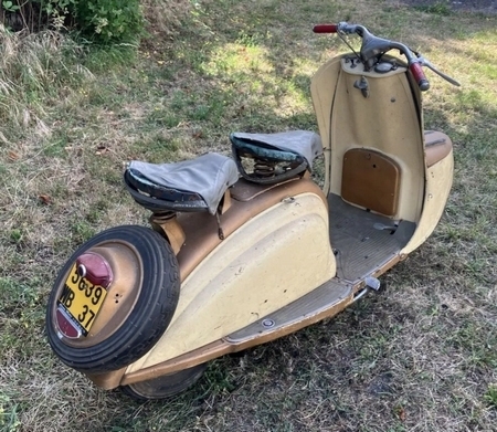 Scooter Peugeot S57 125 cm3 1957 (lot n° 8)