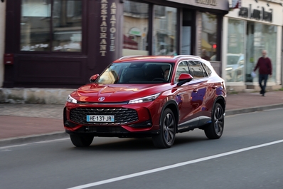 Quels sont les systèmes hybrides les plus convaincants chez les SUV compacts ?